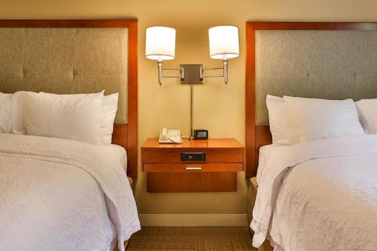 Hampton Inn & Suites Charleston Airport North Charleston Kültér fotó